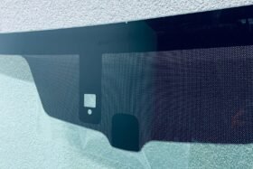 Предно стъкло за SUBARU FORESTER SJ 2013 - СЕНЗОР ЗА ДЪЖД/ЗАЗОР ПРЕДЛОЖЕНИЕ С НАМАЛЕНА ЦЕНА-2 на ниска цена