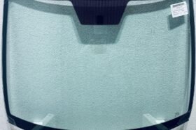 Предно стъкло за VW FOX 2006-2011 на ниска цена