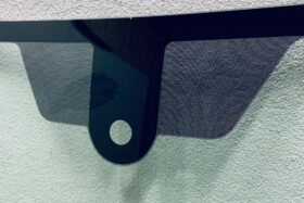 УПЛЪТНЕНИЕ / ЛЕНТА НА ПРЕДНО СТЪКЛО Nissan Note II 2012-> СТЪКЛЕН ПОКРИВ-2 на ниска цена