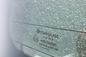 Задно стъкло KIA SOUL E-SOUL 2019- ПРИПОТЪМНЯВАЩО-3 на ниска цена