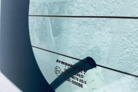 Задно стъкло TOYOTA RAV4 3/5D 1995-2000-2 на ниска цена