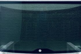 ЗАДНО СТЪКЛО VOLKSWAGEN CADDY 2015- ТЪМНО С ОТОПЛЕНИЕ + ОТВОР на ниска цена