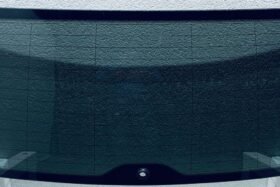 ЗАДНО СТЪКЛО VOLKSWAGEN TOURAN 2015- ТЪМНО С АНТЕНА на ниска цена