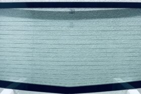 ЗАДНО СТЪКЛО ЗА RENAULT TRAFIC 2001- ЛЯВО на ниска цена