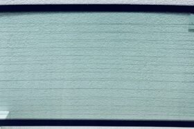 ЗАДНО СТЪКЛО ЗА SUZUKI GRAND VITARA 1998-2005 С НАГРЯВАНЕ-2 на ниска цена